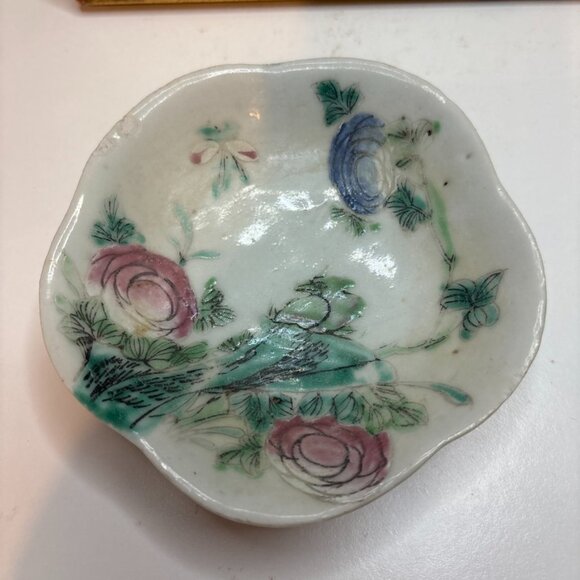 Antique Chinese Footed Dish w/ Flowers Bird Unmarked Sold As Is About 4.5” Width - Picture 2 of 15
